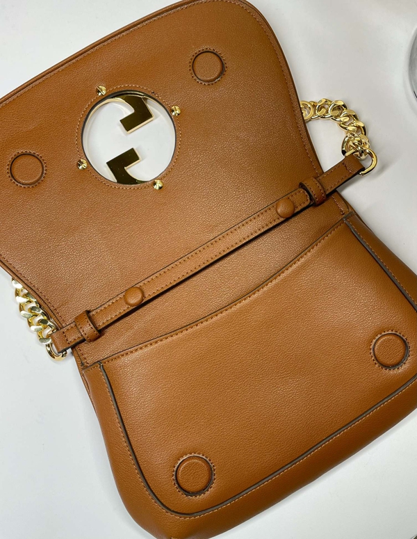 激安グッチバッグコピー着用イメージ